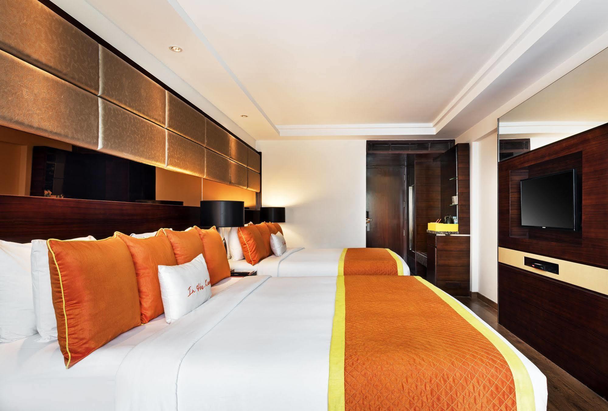 Zone By The Park , Bani Park Jaipur Hotel Exterior photo